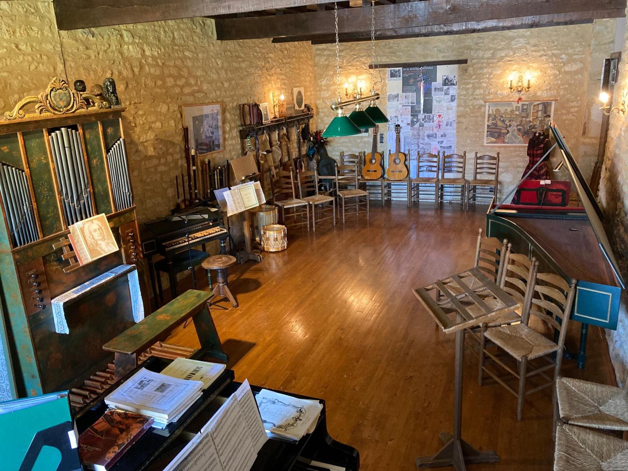 Maison Les Beaux Arts Mouzay  Екстер'єр фото